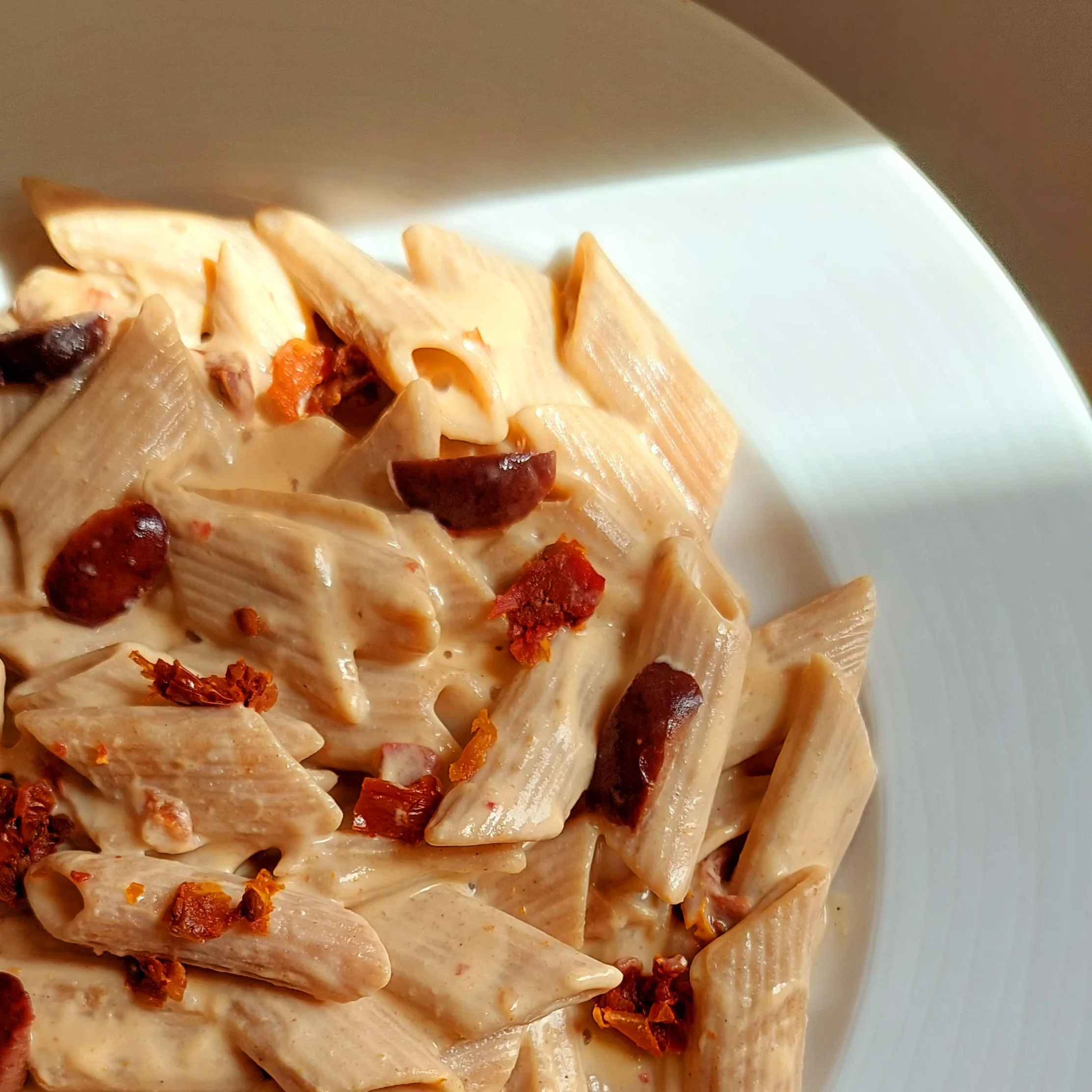 Creamy Sundried Tomato Pasta